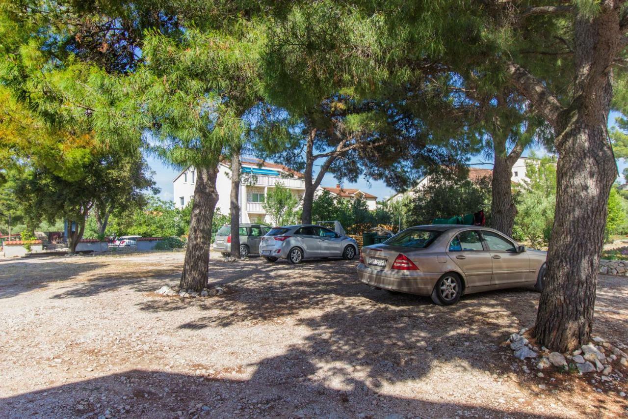 Villa Bozena Brodarica  Luaran gambar