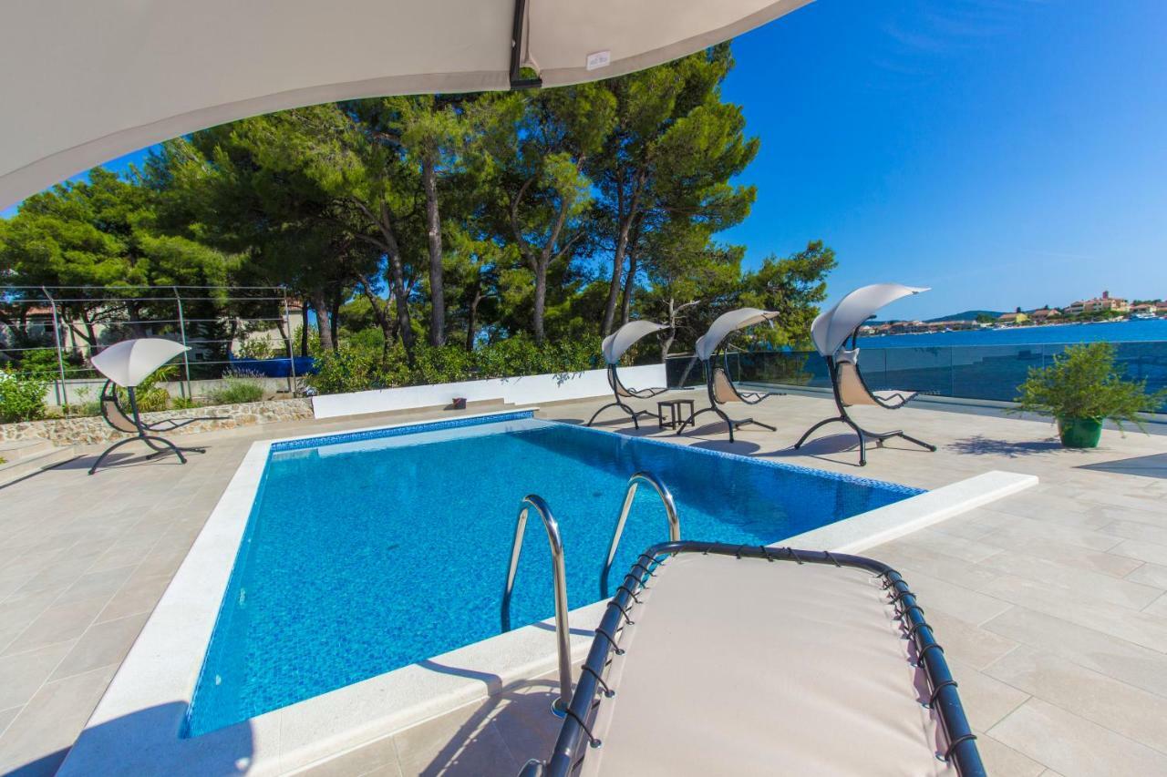 Villa Bozena Brodarica  Luaran gambar
