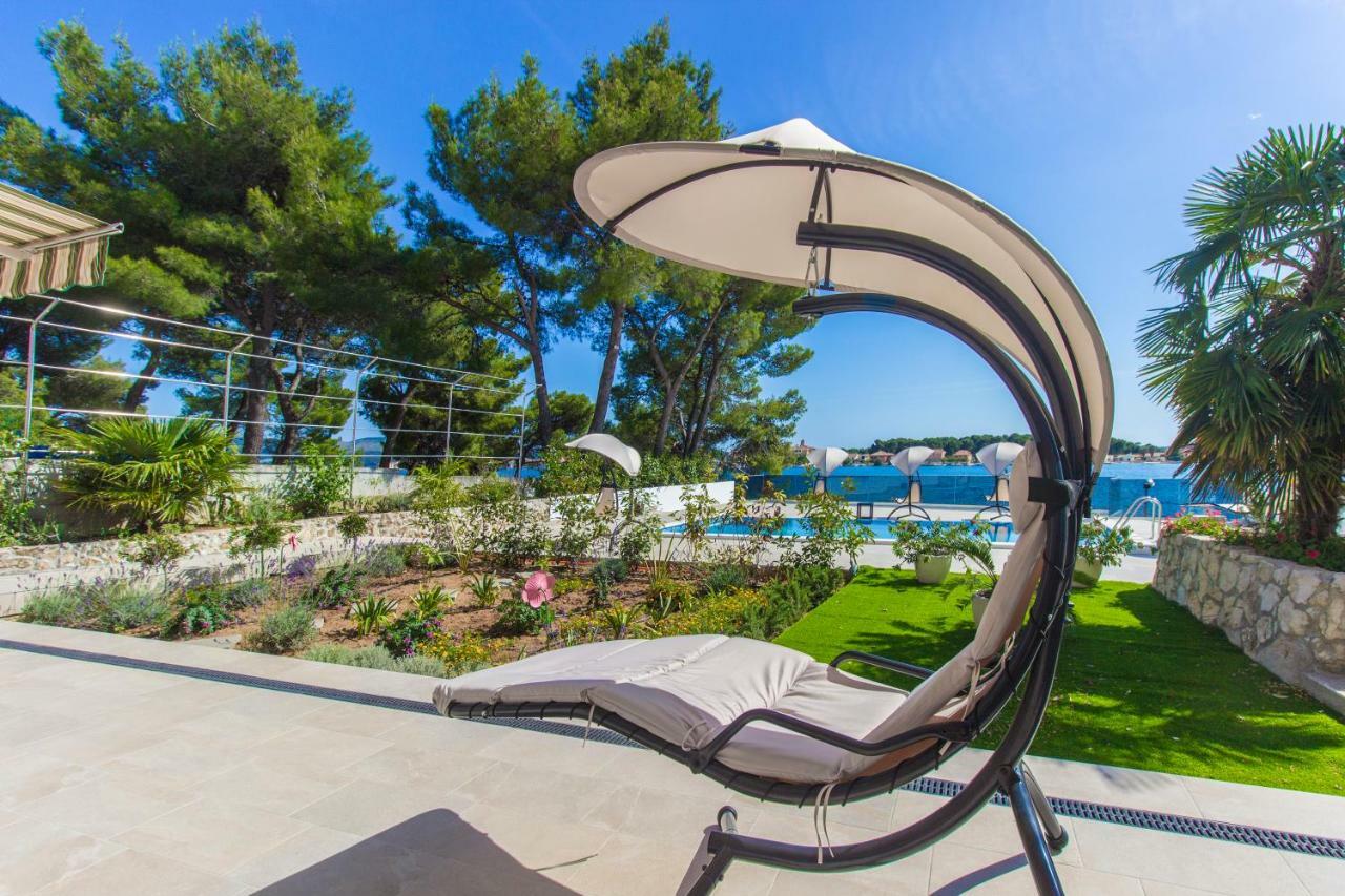 Villa Bozena Brodarica  Luaran gambar